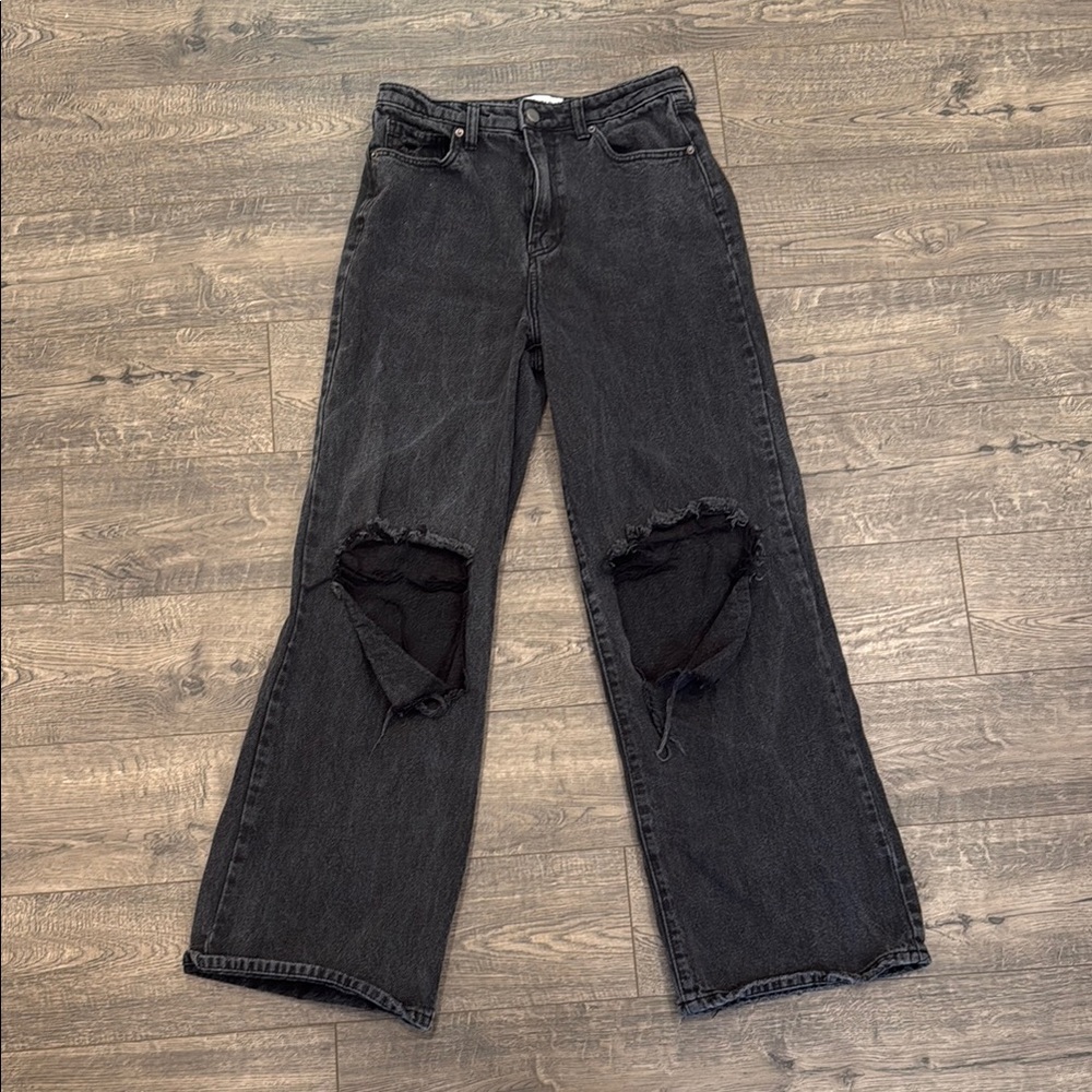 Distressed Black Jeans